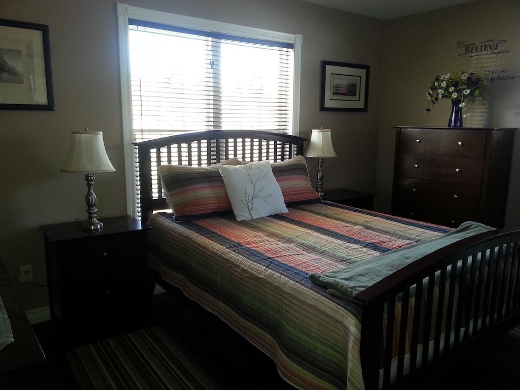 Oliver'S Landing Villa ร็อคกี้ ฮาร์เบอร์ ห้อง รูปภาพ